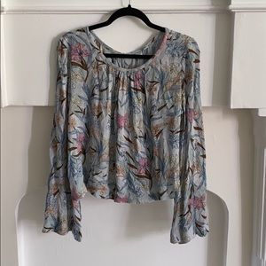 Flowery blue bell sleeve top